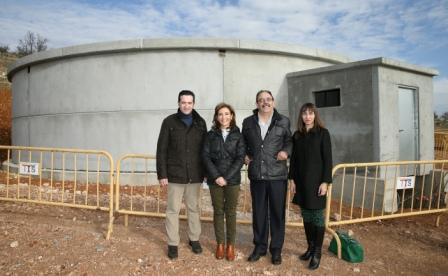 Marta Garcia visita el nuevo deposito de agua3