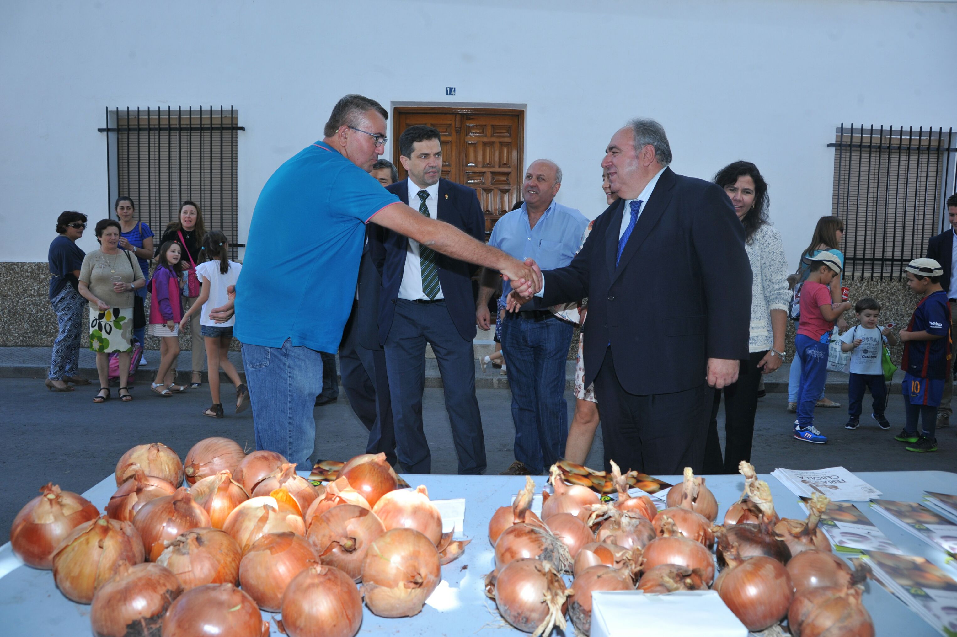 visita_la_I_Feria_de_la_Cebolla_de_Bolaños_de_Calatrava_15