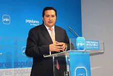 Antonio Lucas-Torres antonio_lucas-torres_en_ciudad_real_051110.jpg