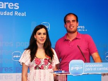 Raquel Rosado y Carlos Gutierrez nngg_barreda_mal_presidente_nos_dejara_en_bolas__jun_10.jpg